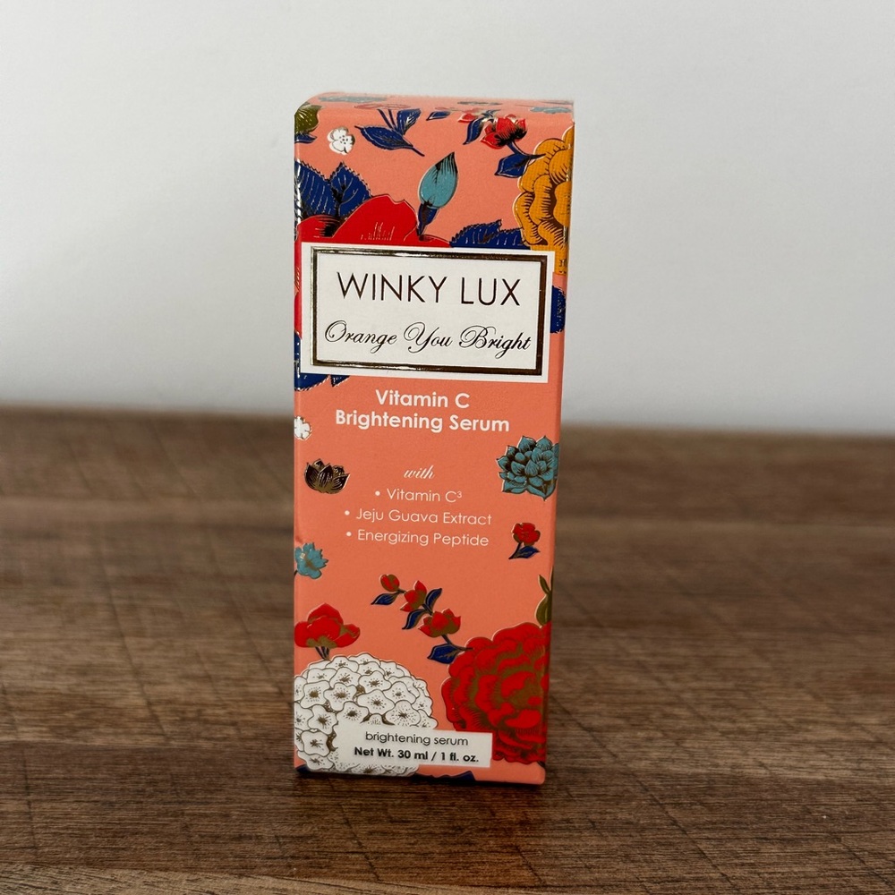 Winky Lux gift set